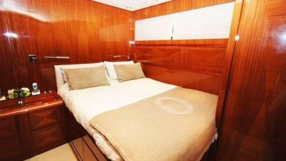 yacht-559561