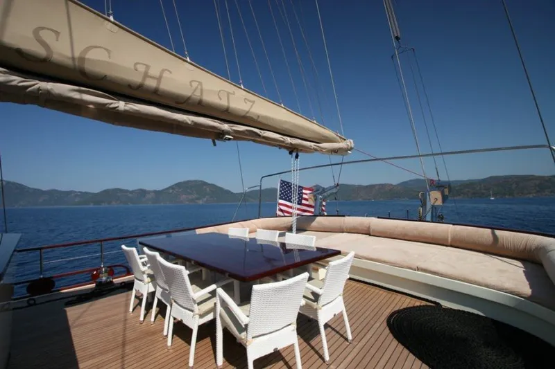 yacht-72745