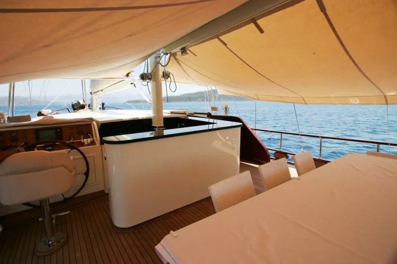 yacht-72748