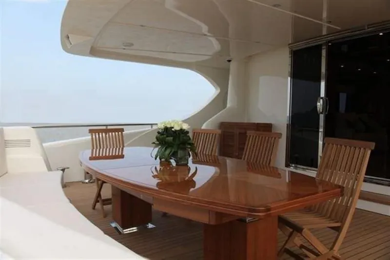 yacht-153918