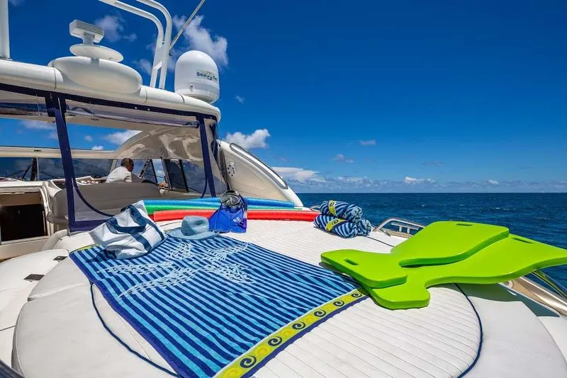 yacht-85795