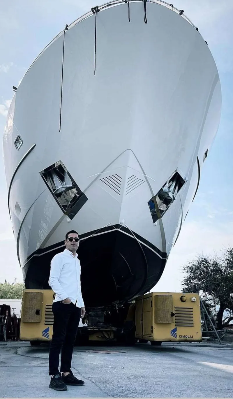crew-794482