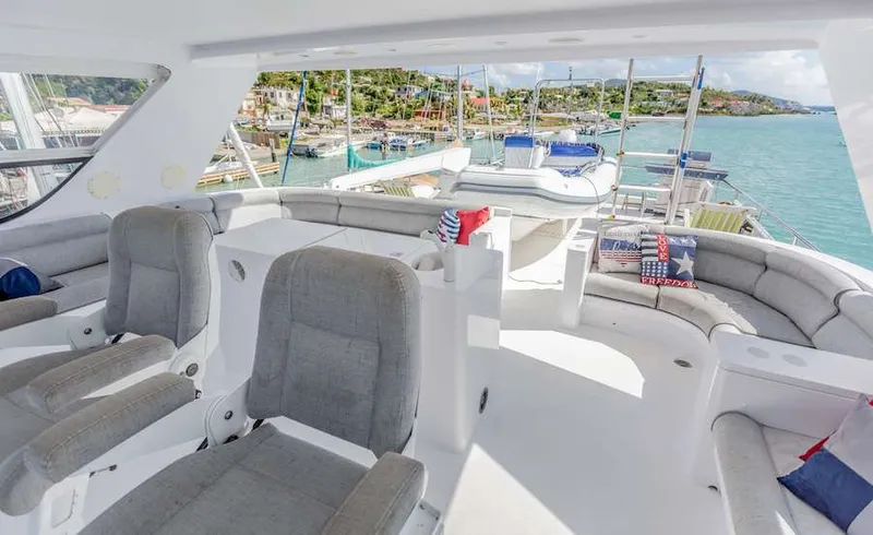 yacht-563886
