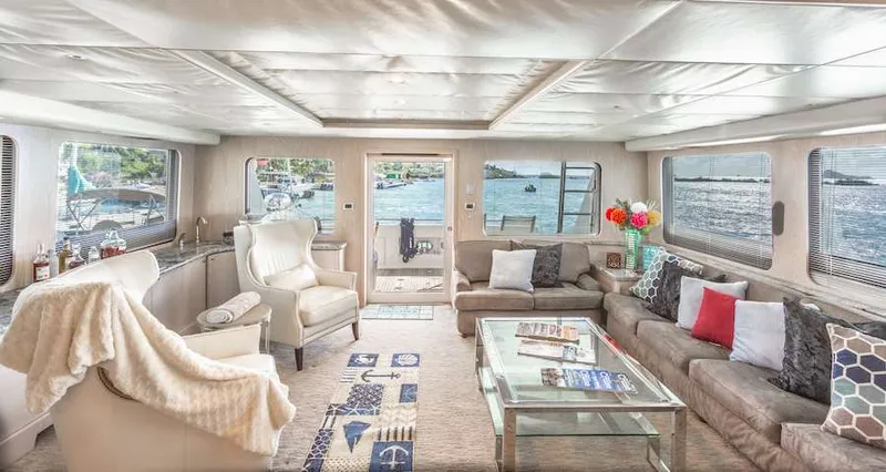 yacht-563885