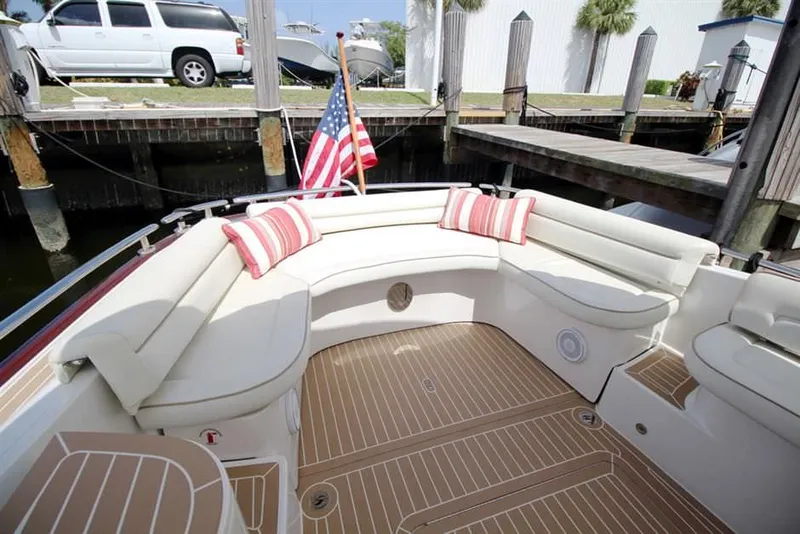yacht-559384
