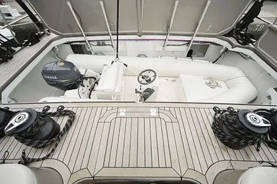 yacht-144195