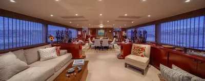yacht-76402