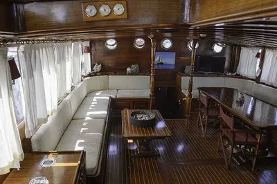 yacht-584910