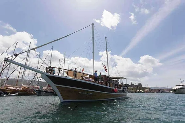 yacht-144803