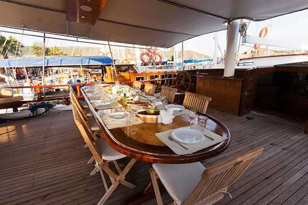 yacht-144805