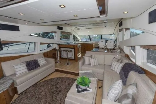 yacht-87810