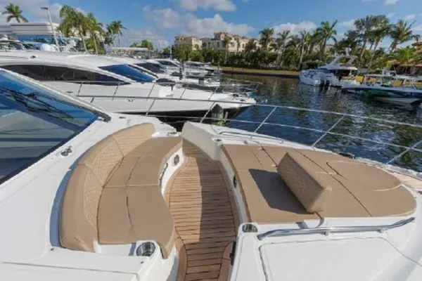 yacht-87813