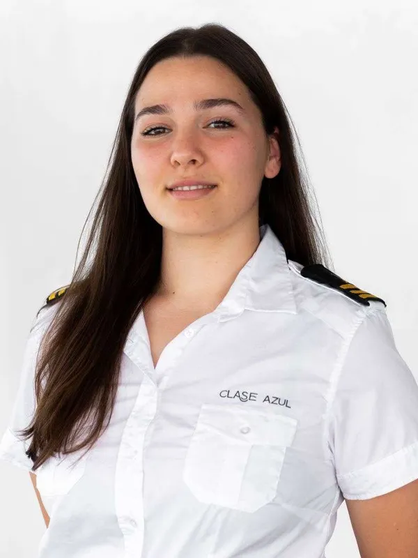 crew-653900