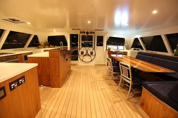 yacht-574724