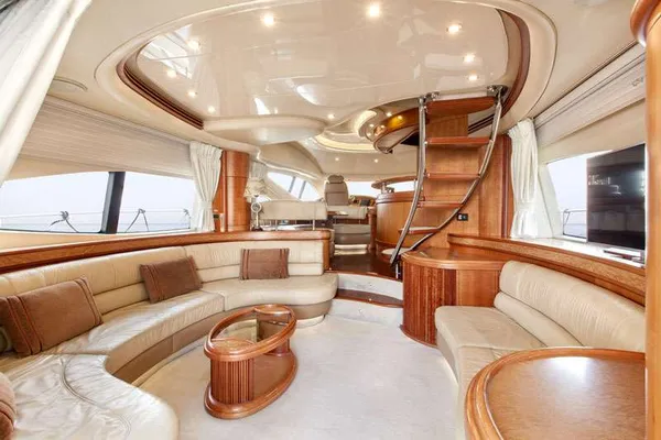 yacht-589529