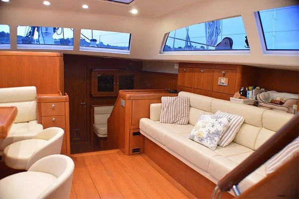 yacht-585900