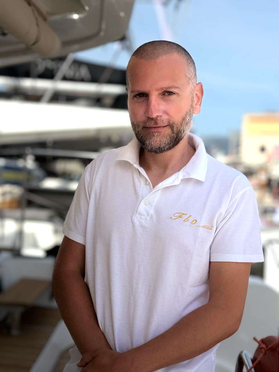 crew-1890904