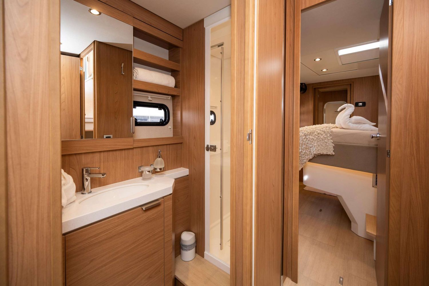 yacht-534701
