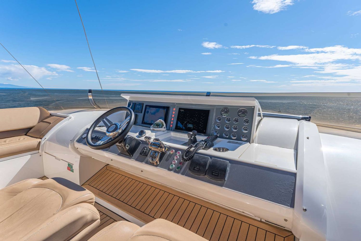 yacht-530946