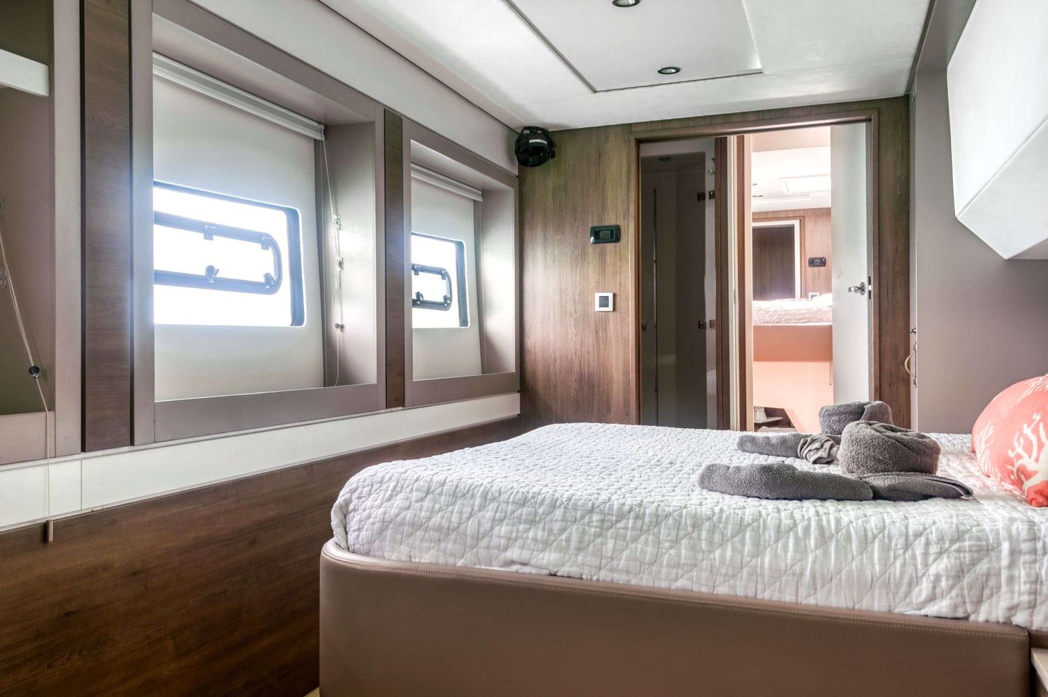 yacht-534857