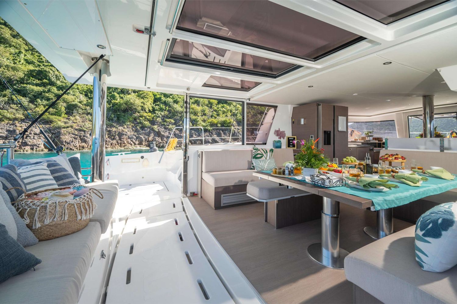 yacht-535118