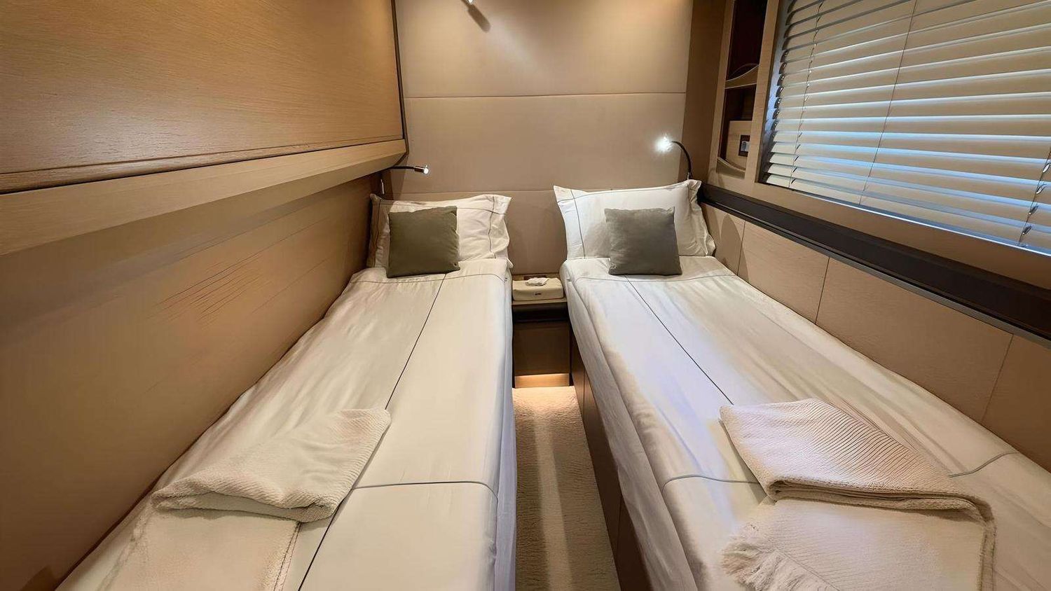 yacht-532312