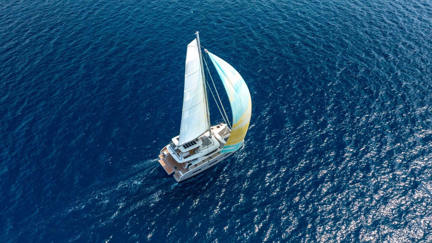 yacht-533118