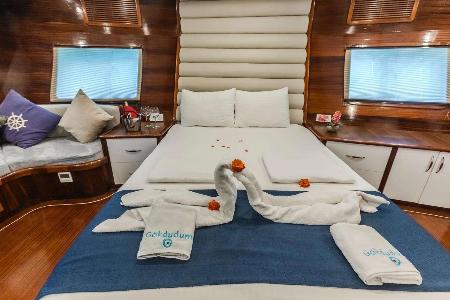 yacht-533261