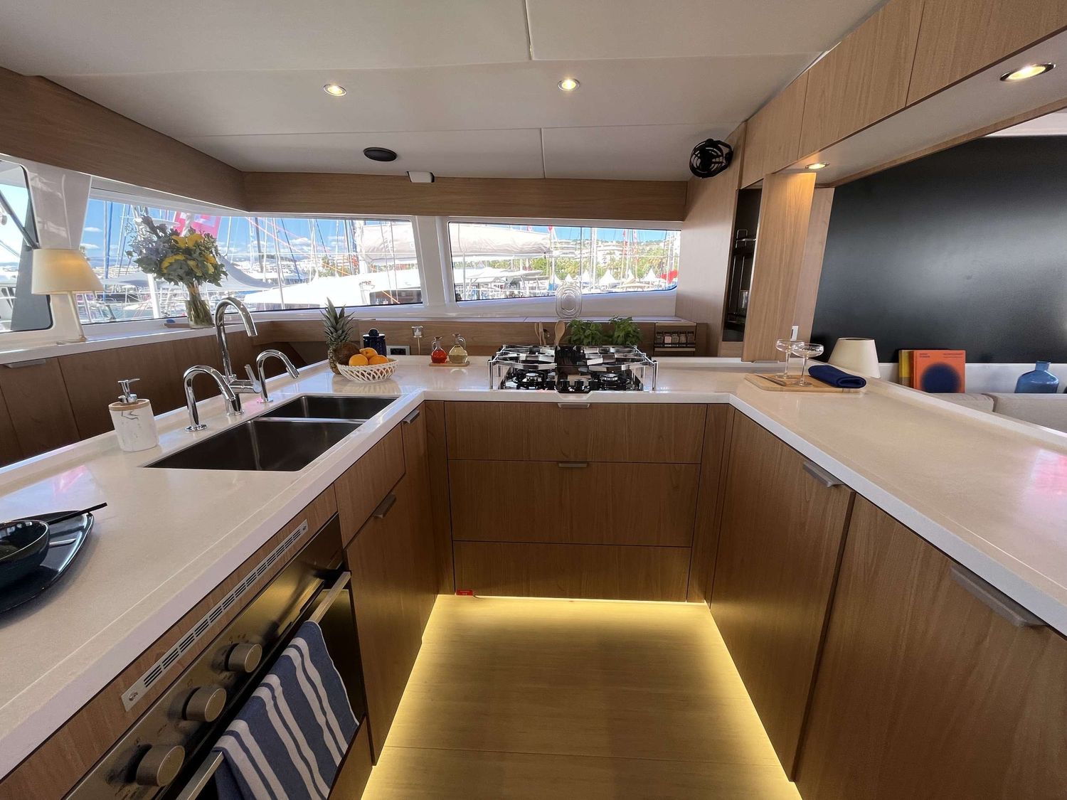 yacht-535185