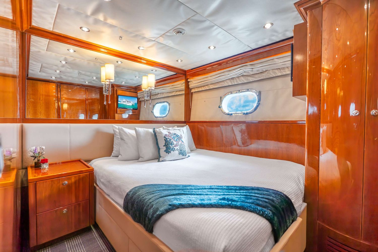 yacht-535557