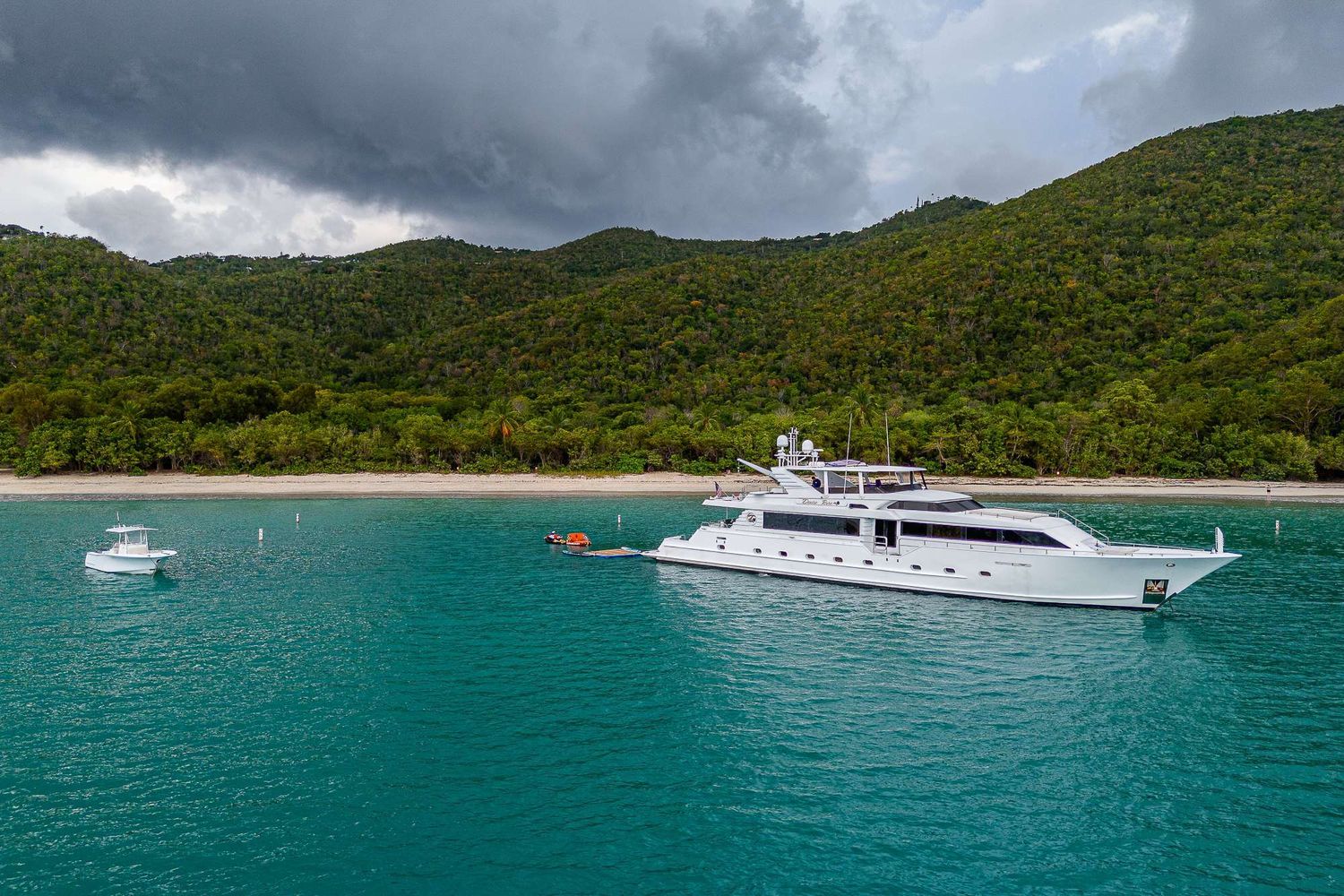yacht-535965