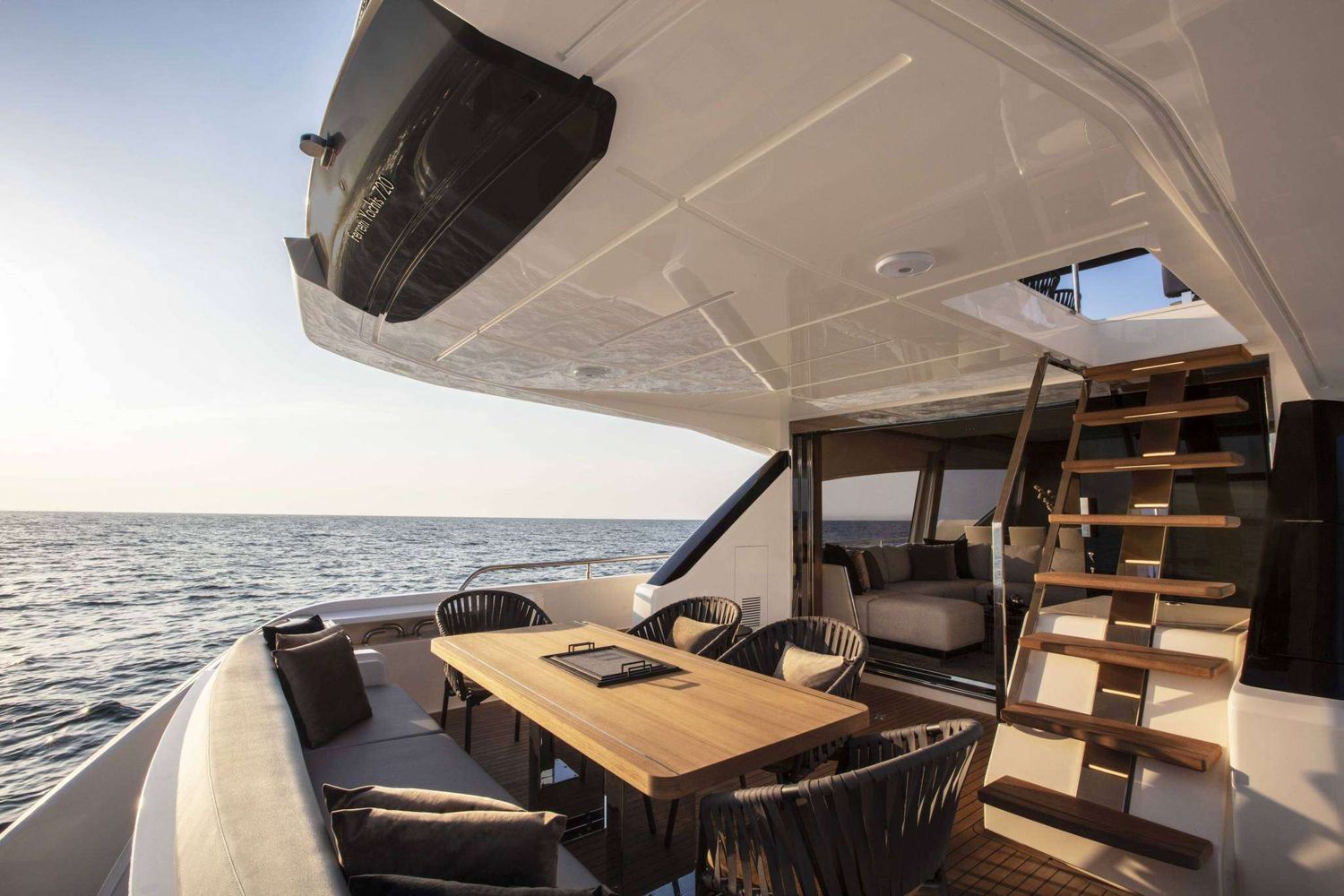 yacht-535754