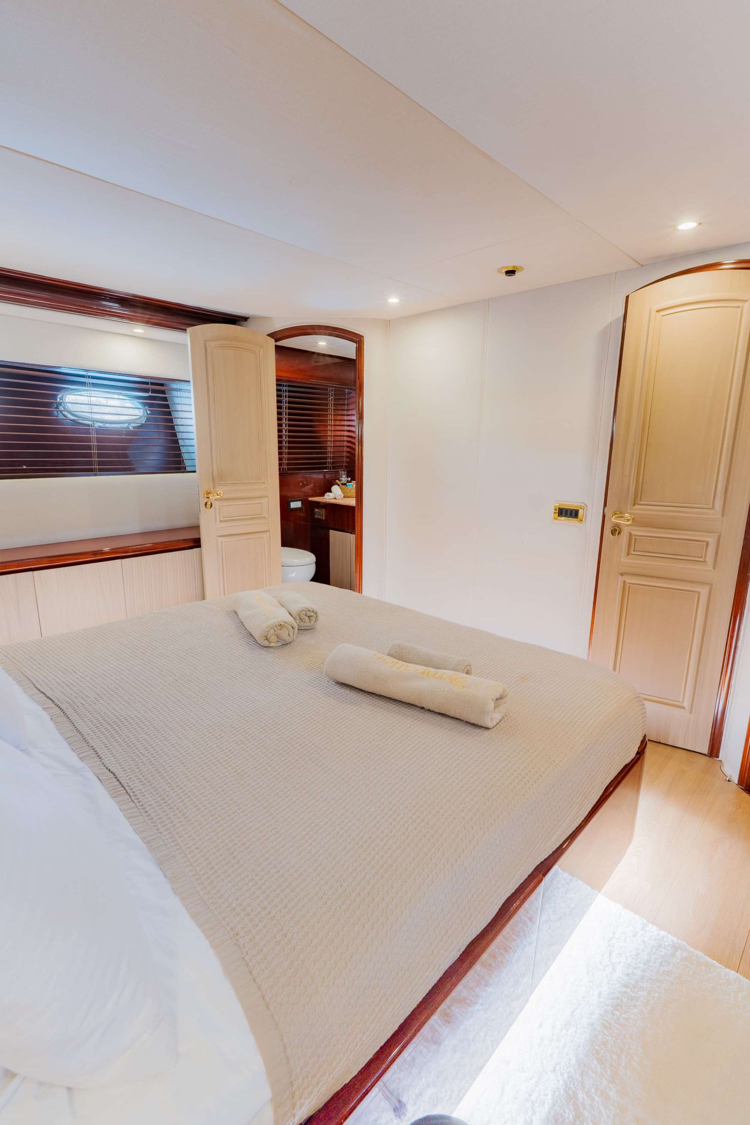 yacht-548250