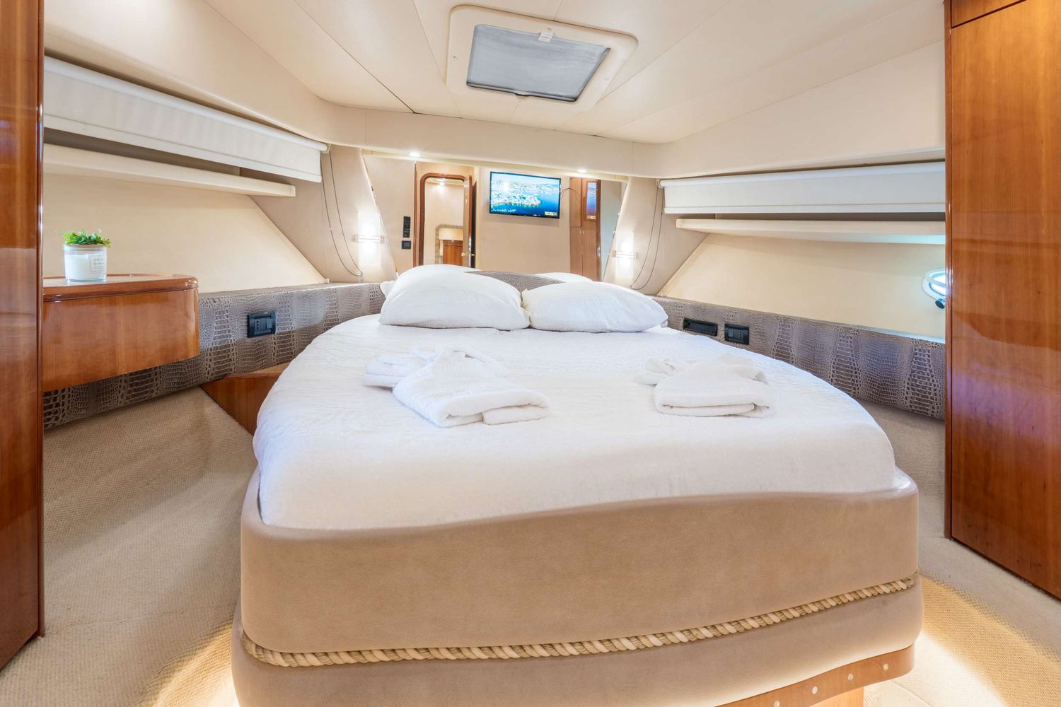 yacht-548259