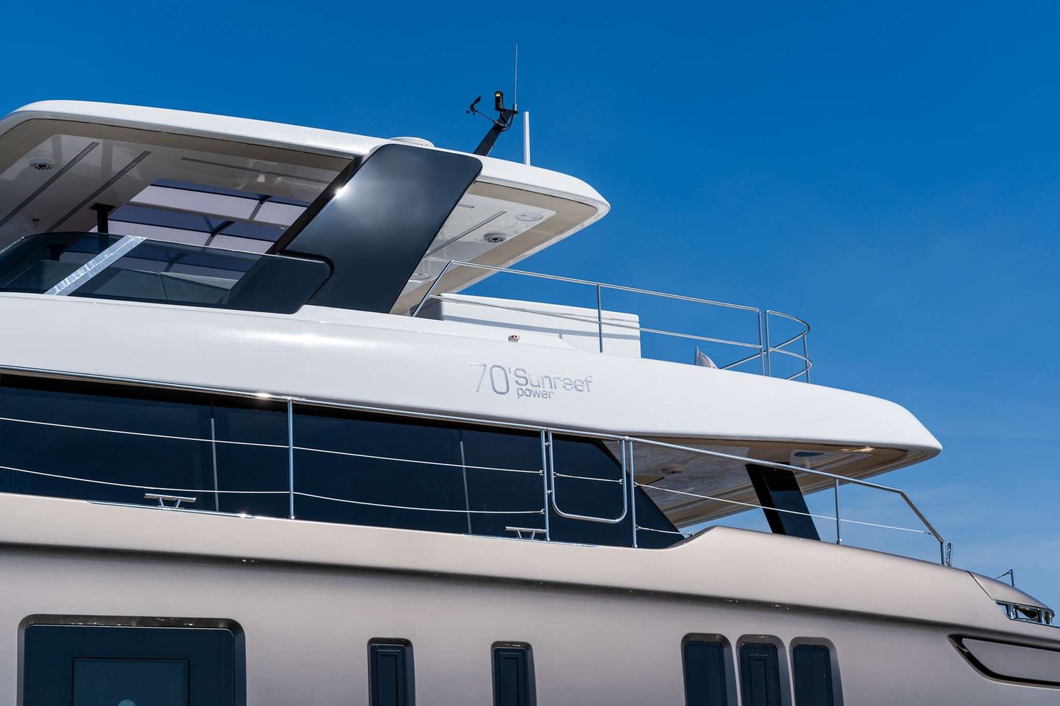 yacht-536204
