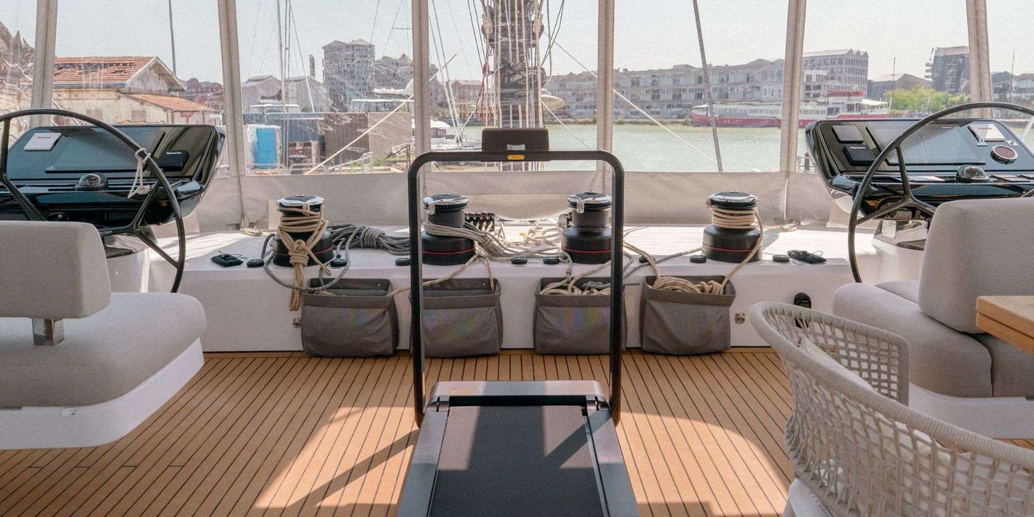 yacht-536345