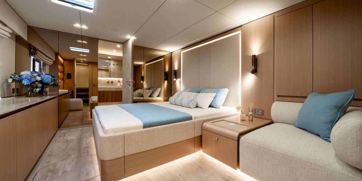 yacht-536357