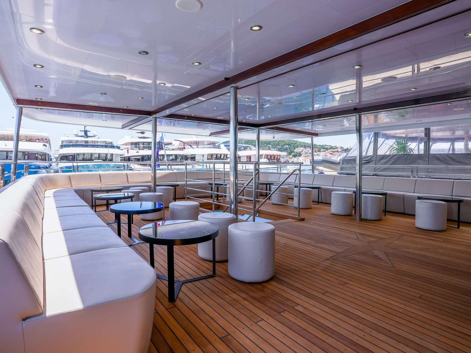 yacht-536539