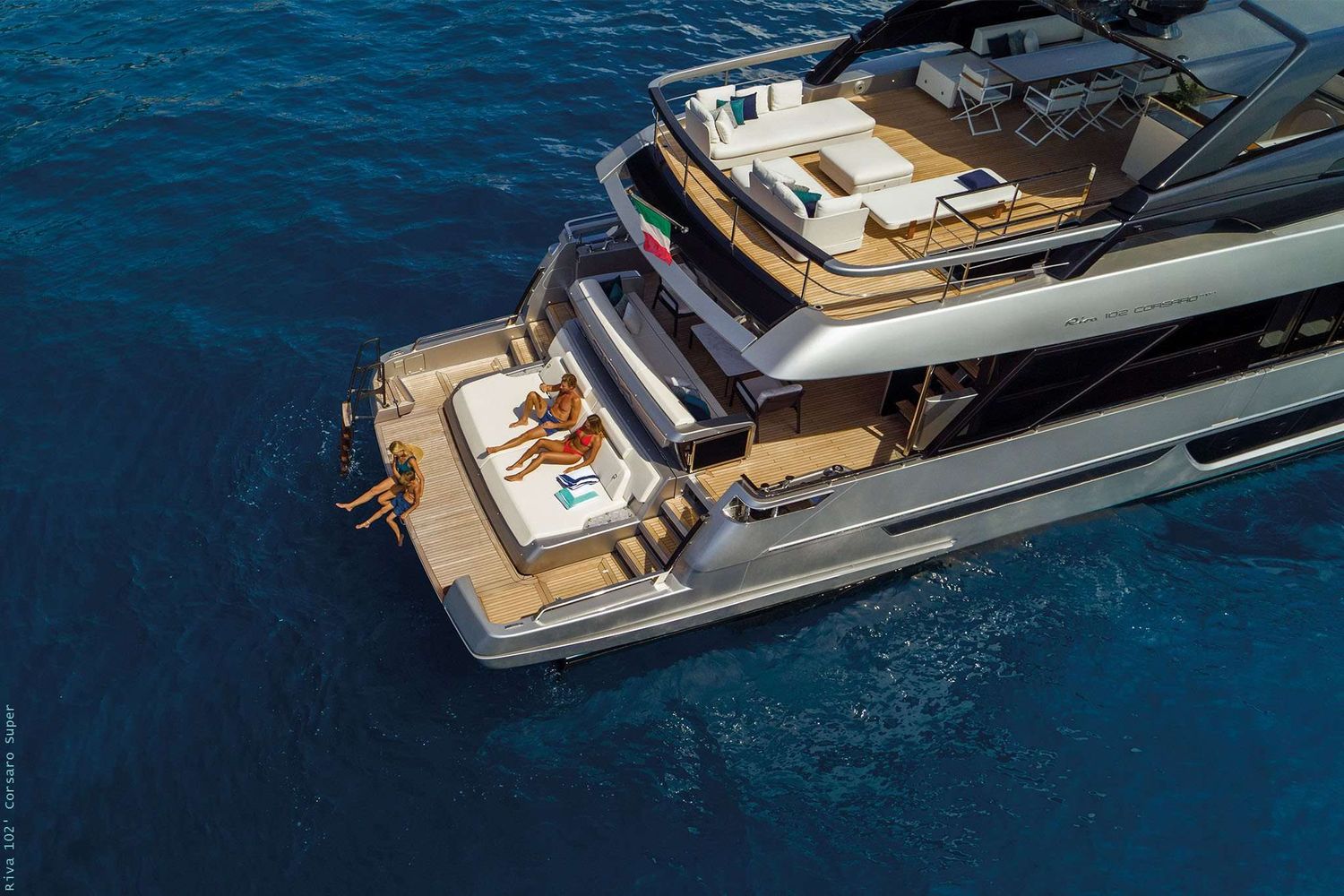 yacht-537456