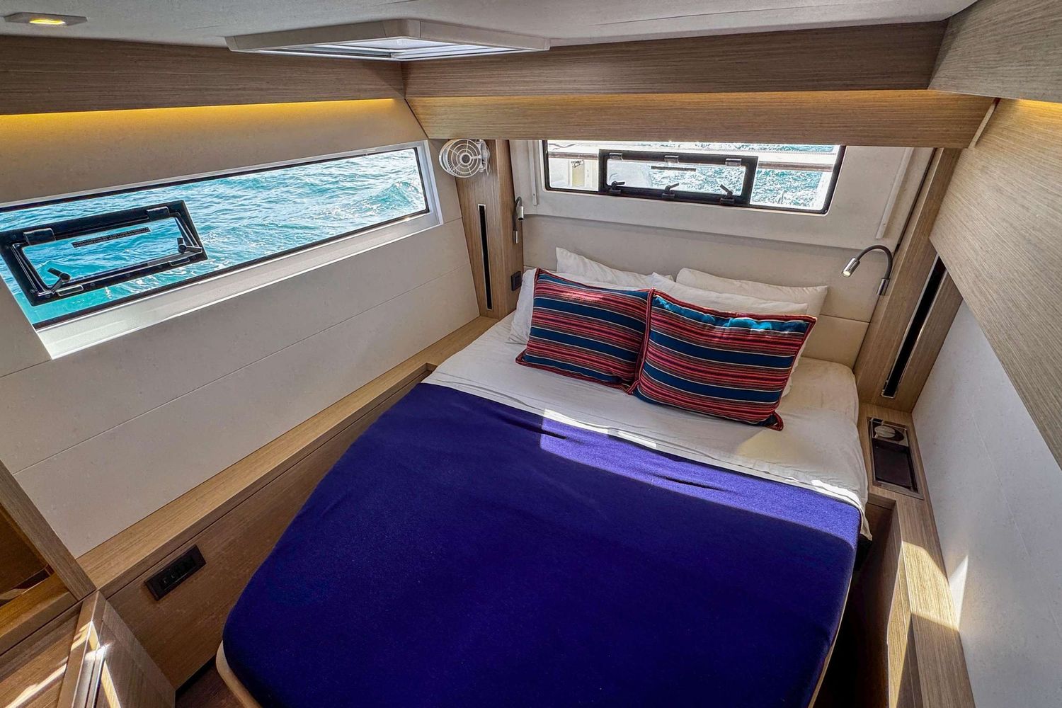 yacht-537115