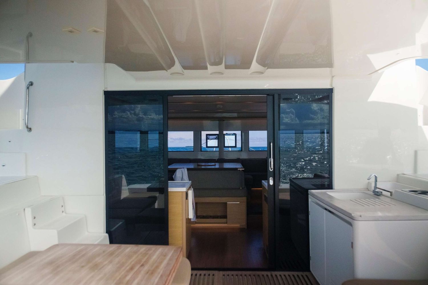 yacht-537108
