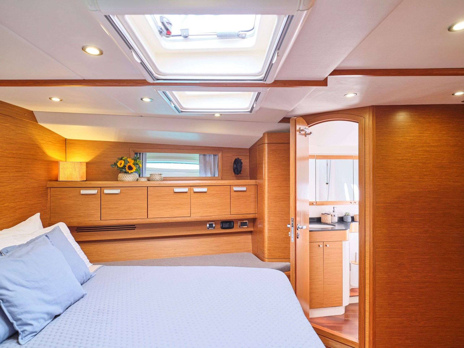 yacht-537748