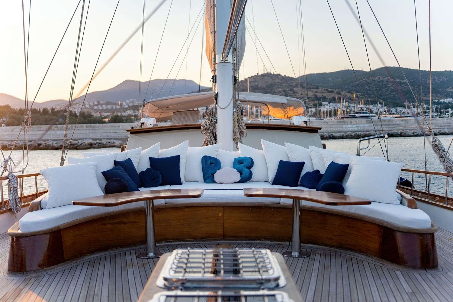 yacht-537662