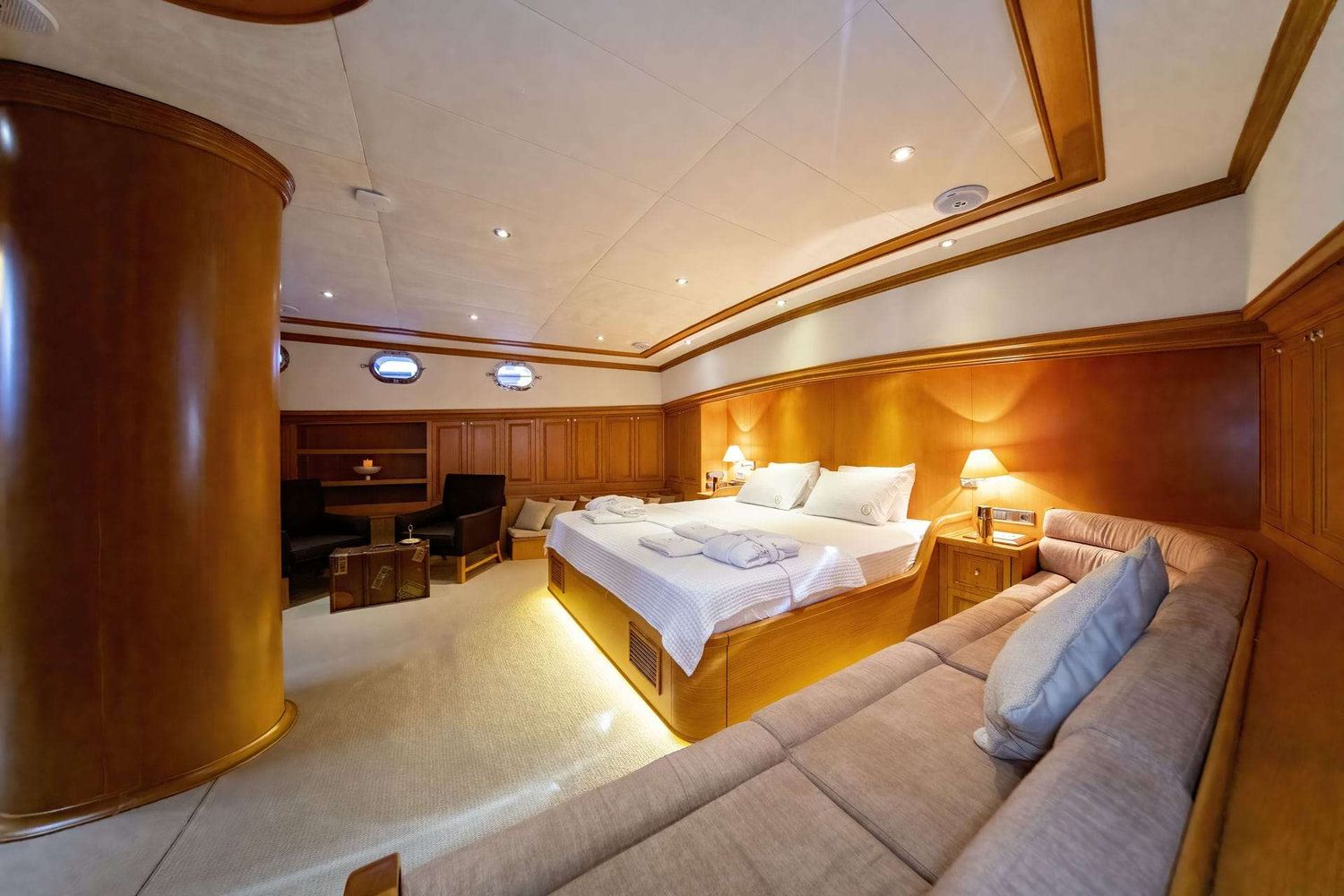 yacht-537665