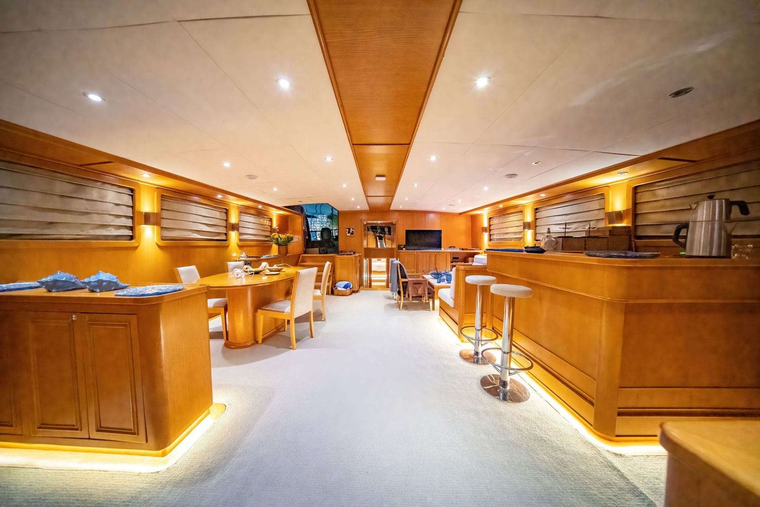yacht-537653
