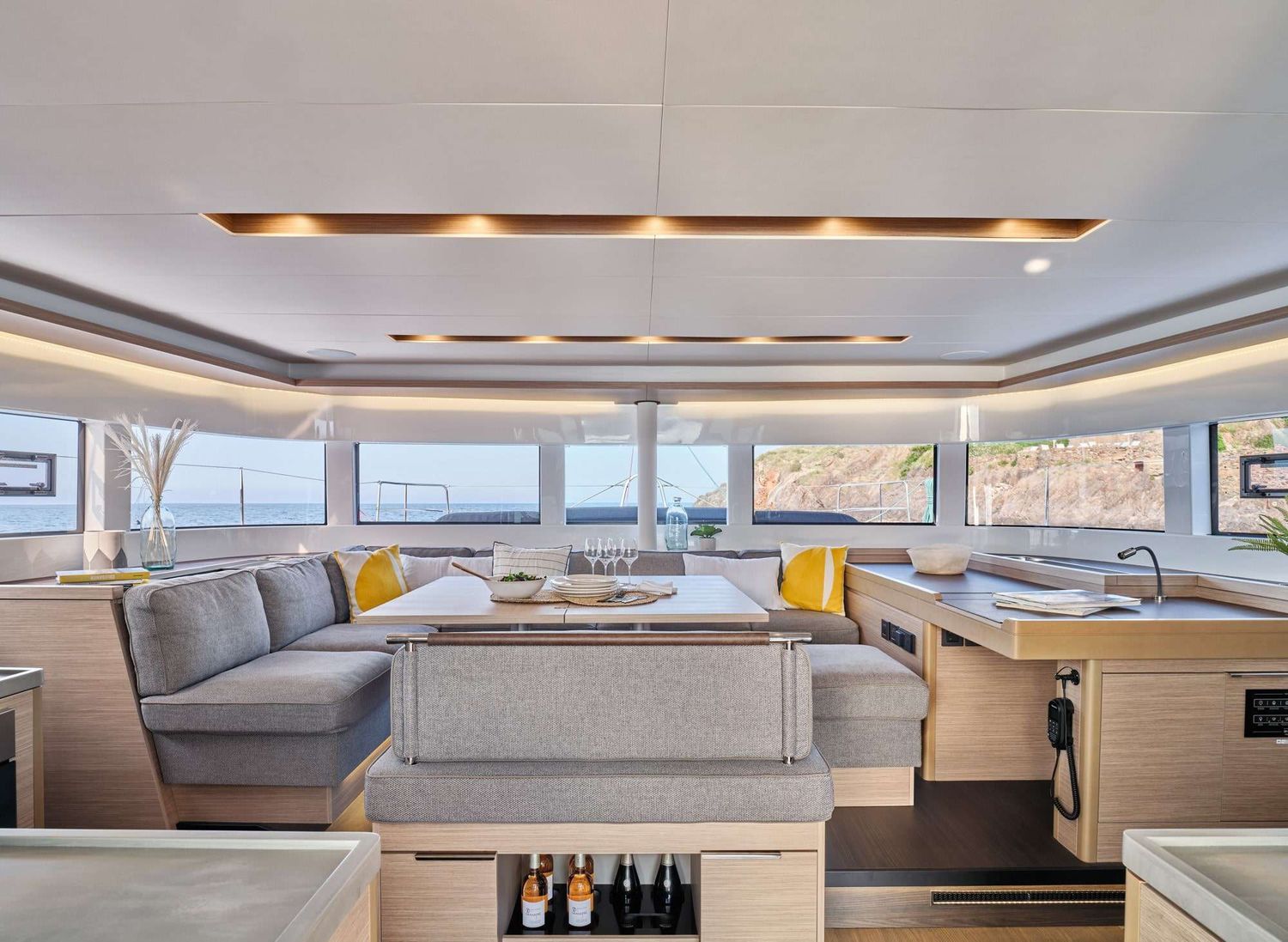 yacht-537780