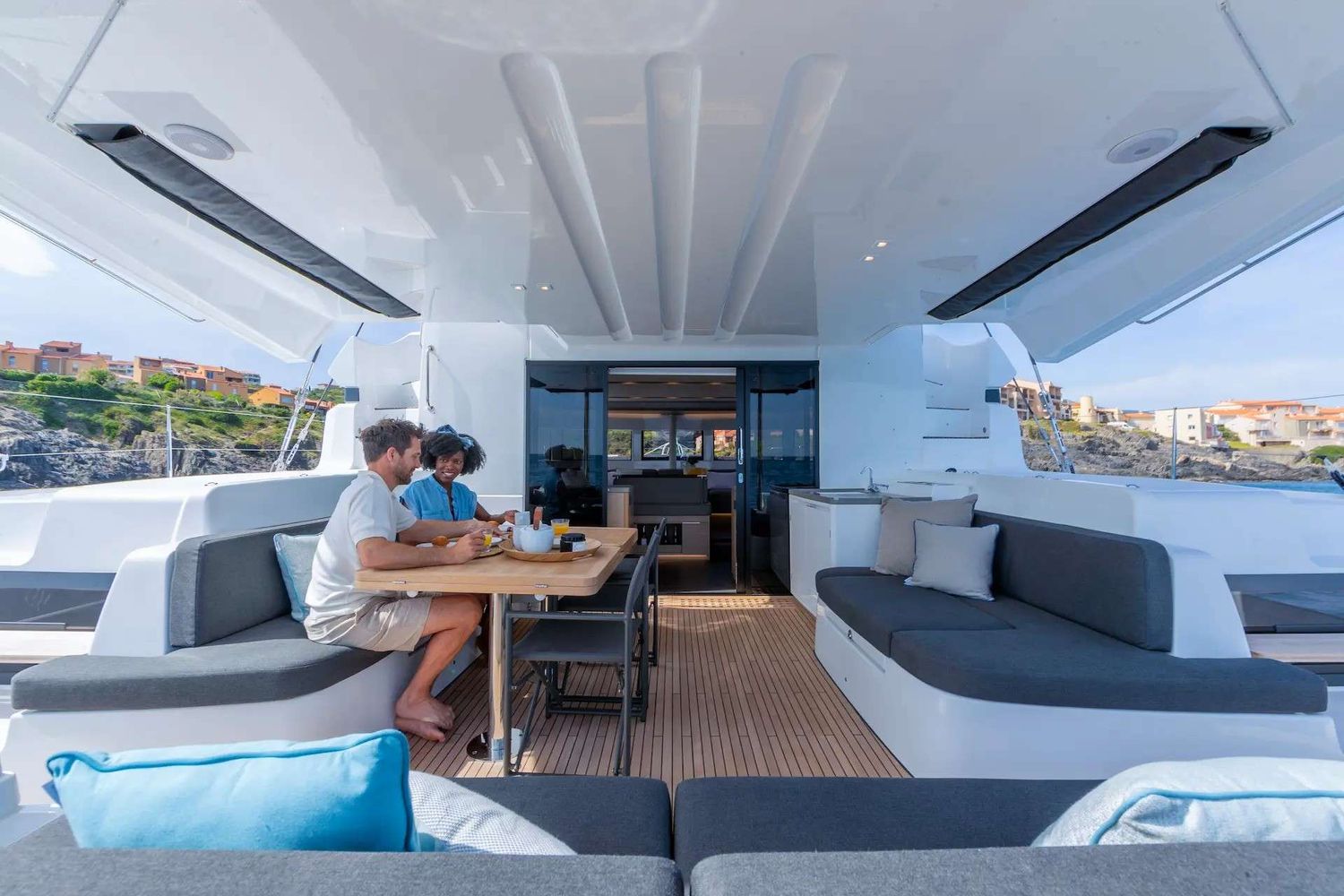 yacht-537782