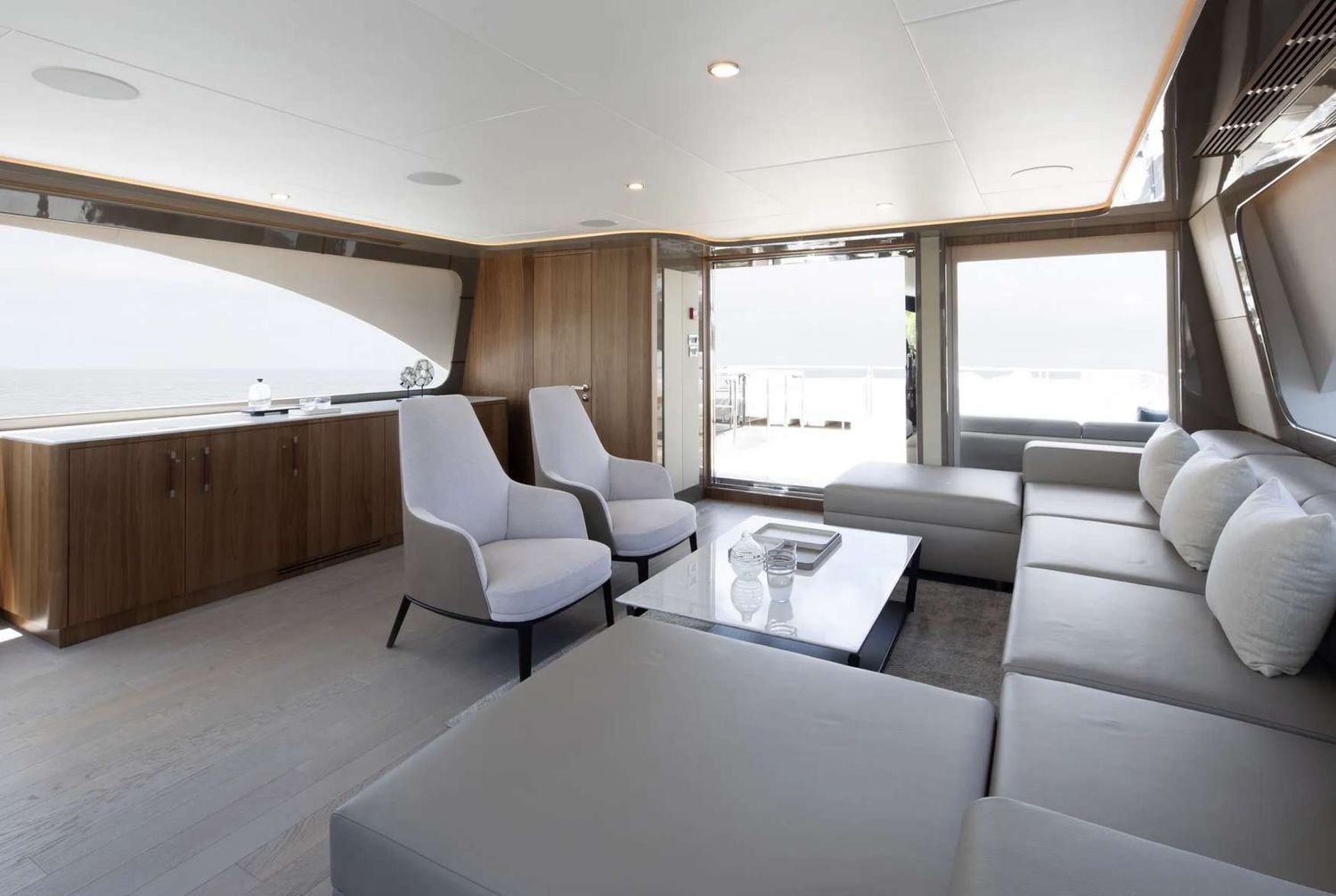 yacht-538320