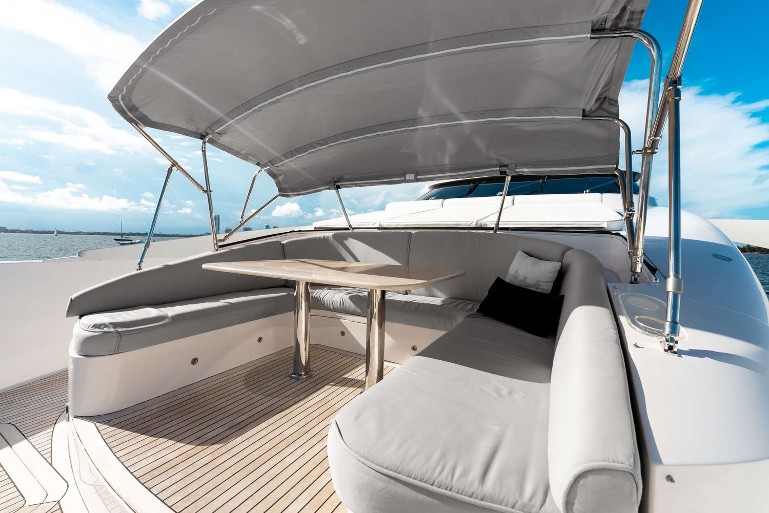yacht-538134