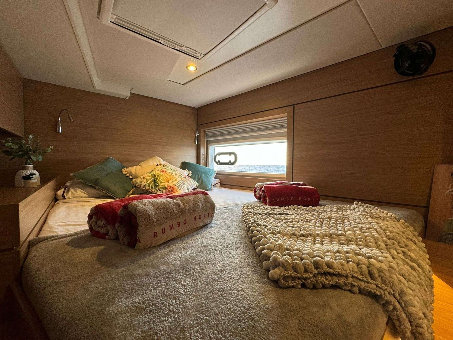 yacht-538505